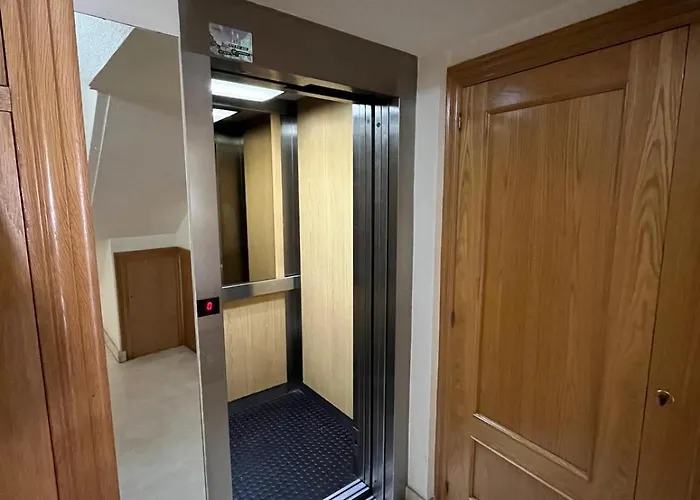 Hola Burgos! Catedral 公寓